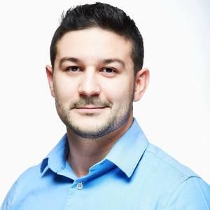 Meet your Posher, Larry